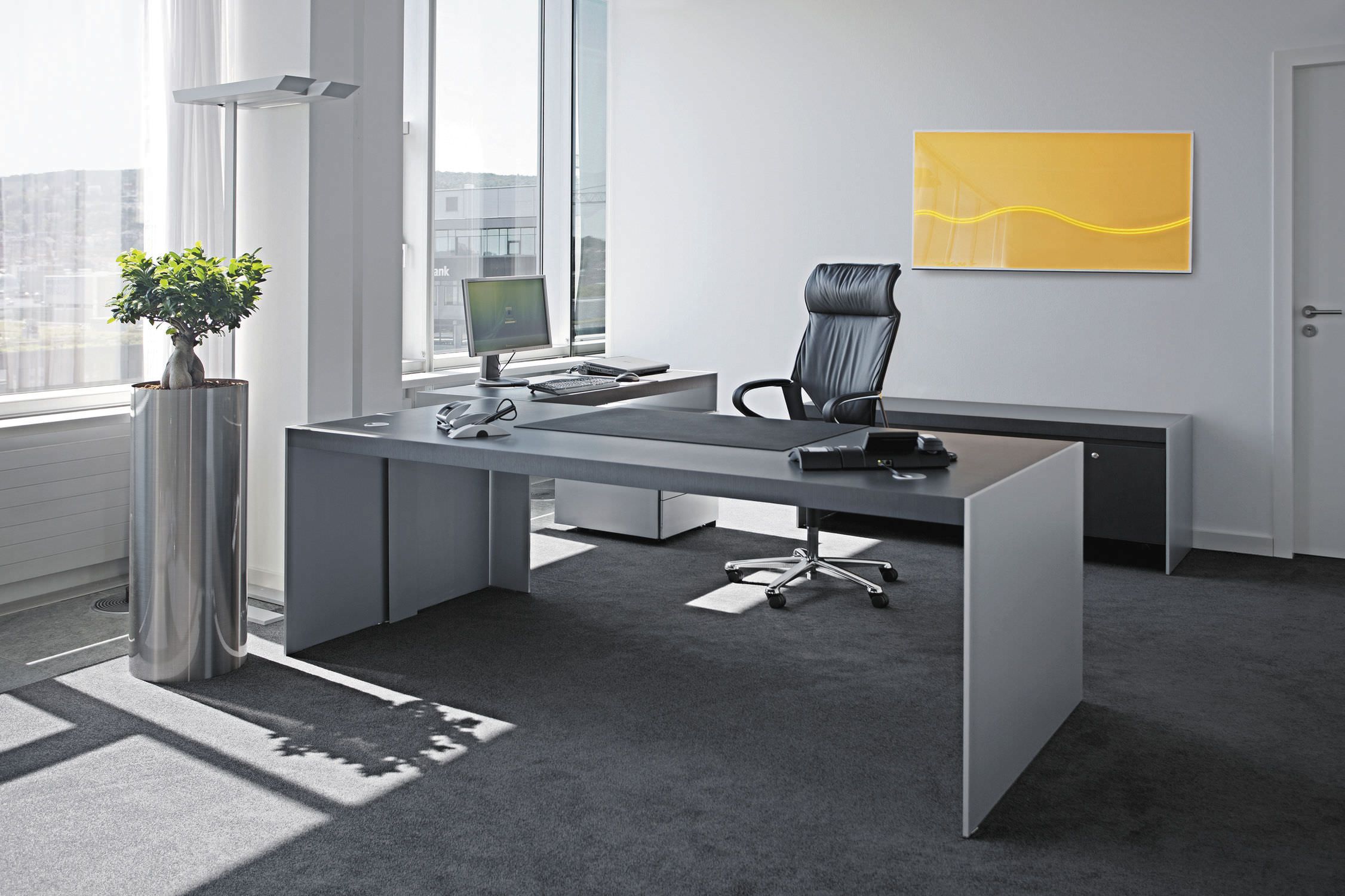 Upgrade Your Workspace with Executive Office Furniture Dubai!