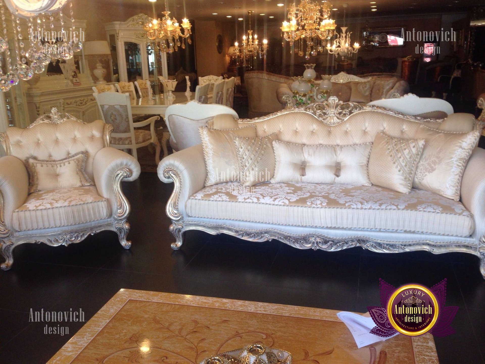luxury italian furniture dubai